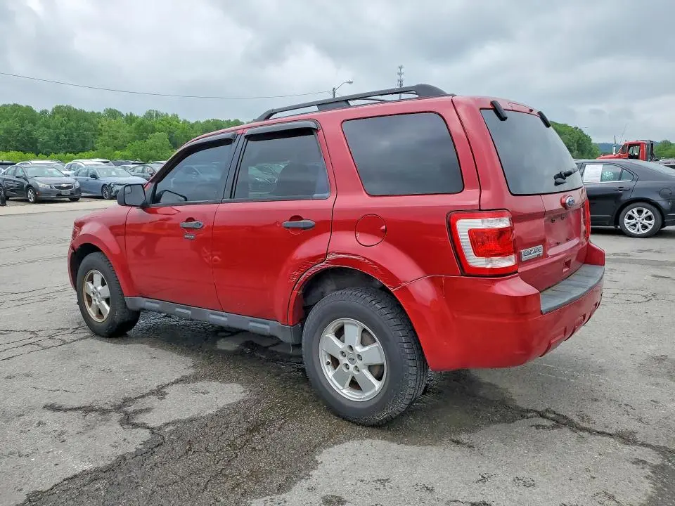 2011 FORD ESCAPE XLT  