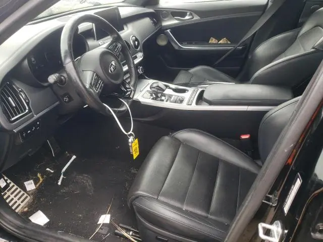 2019 KIA STINGER GT2  