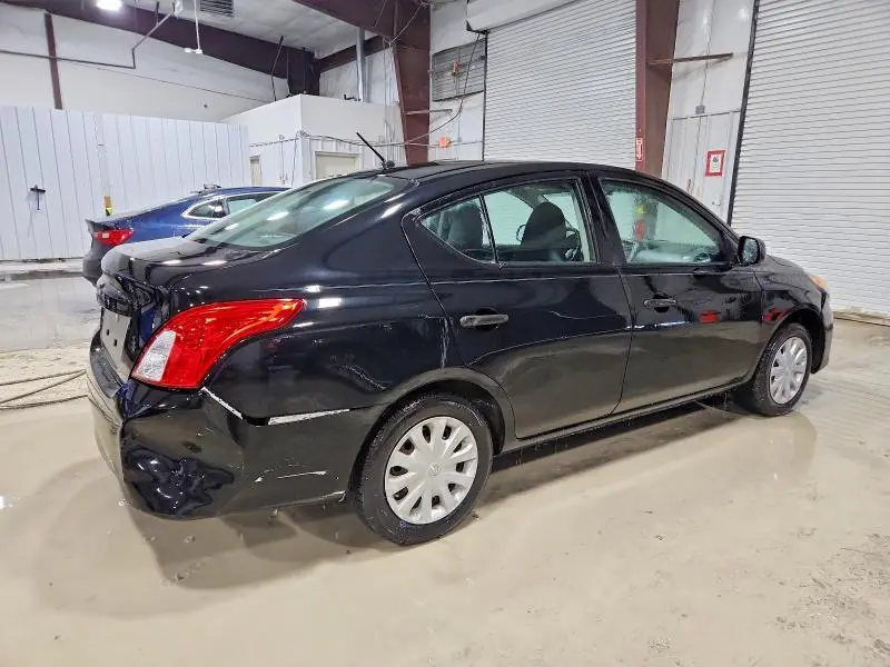 2015 NISSAN VERSA S  