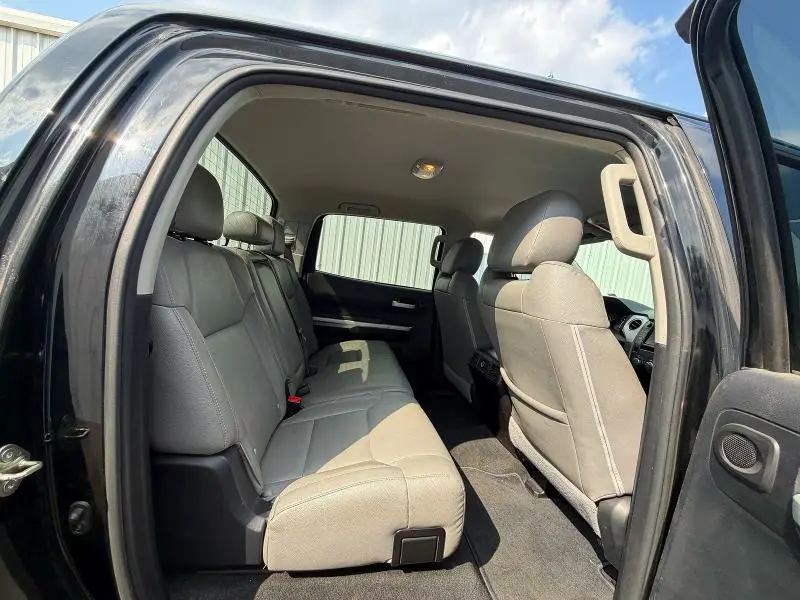 2015 TOYOTA TUNDRA SR5  