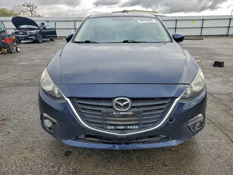 2016 MAZDA MAZDA3   