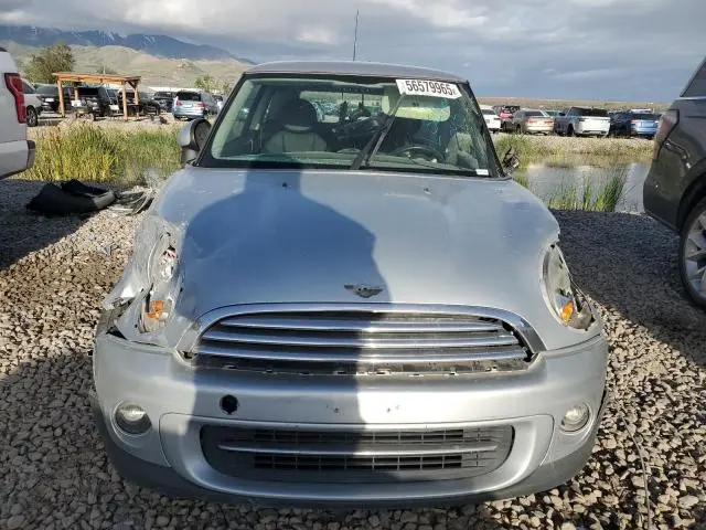 2011 MINI COOPER 