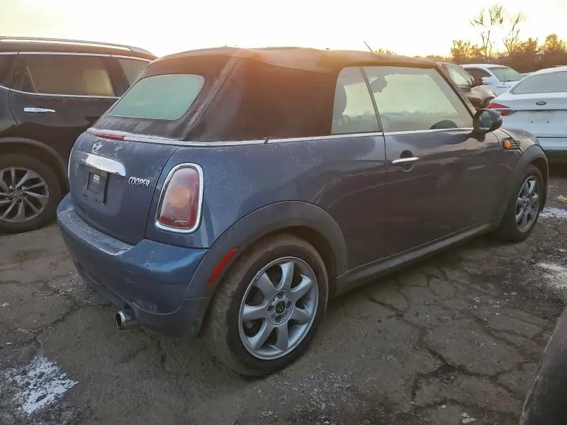 2010 MINI COOPER   