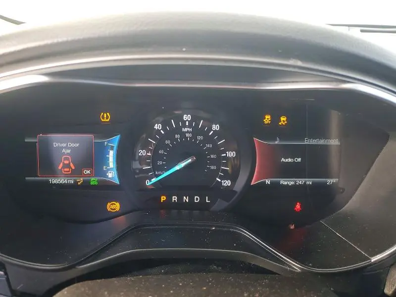 2019 FORD FUSION SE  
