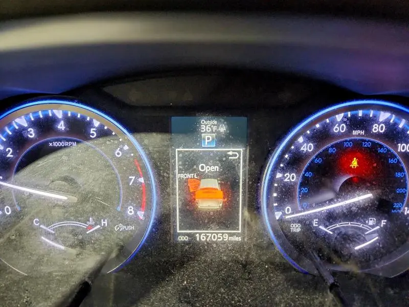 2016 TOYOTA HIGHLANDER XLE  