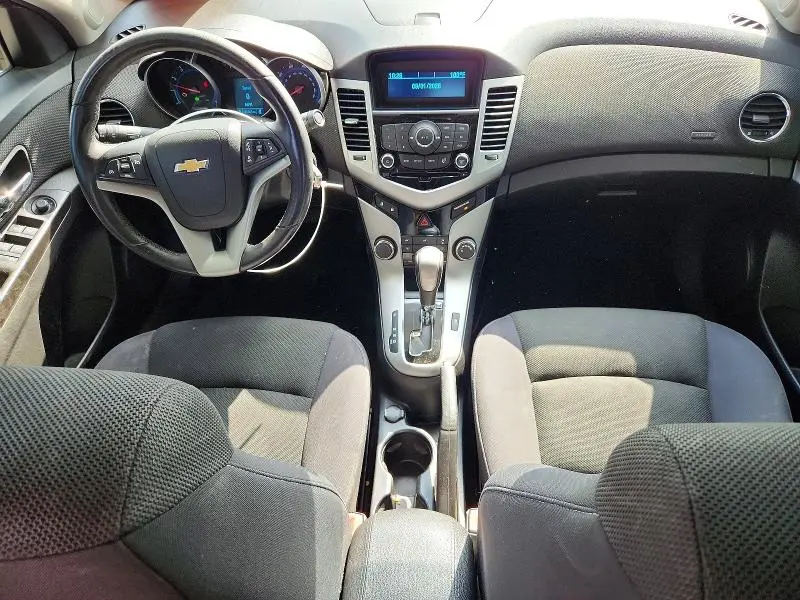 2012 CHEVROLET CRUZE LT  