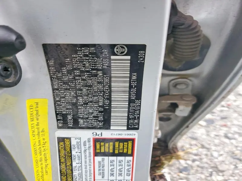 2014 TOYOTA CAMRY LE  