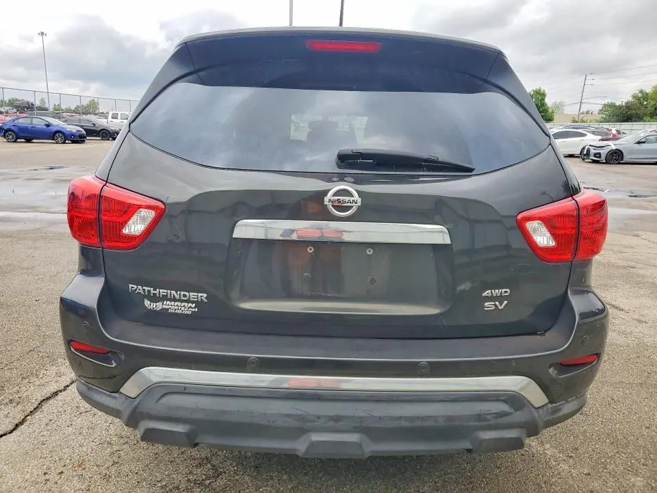 2017 NISSAN PATHFINDER SV  