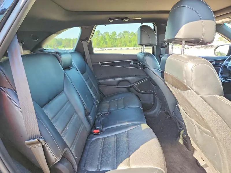 2017 KIA SORENTO SX LIMITED V6  