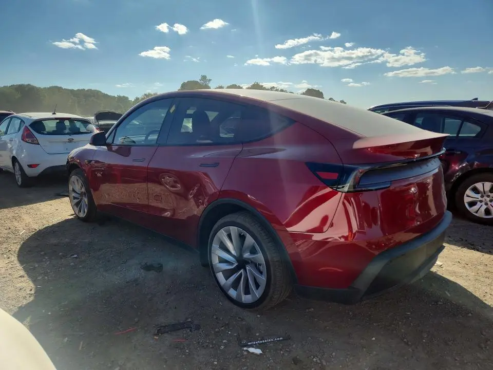 2026 TESLA MODEL Y   