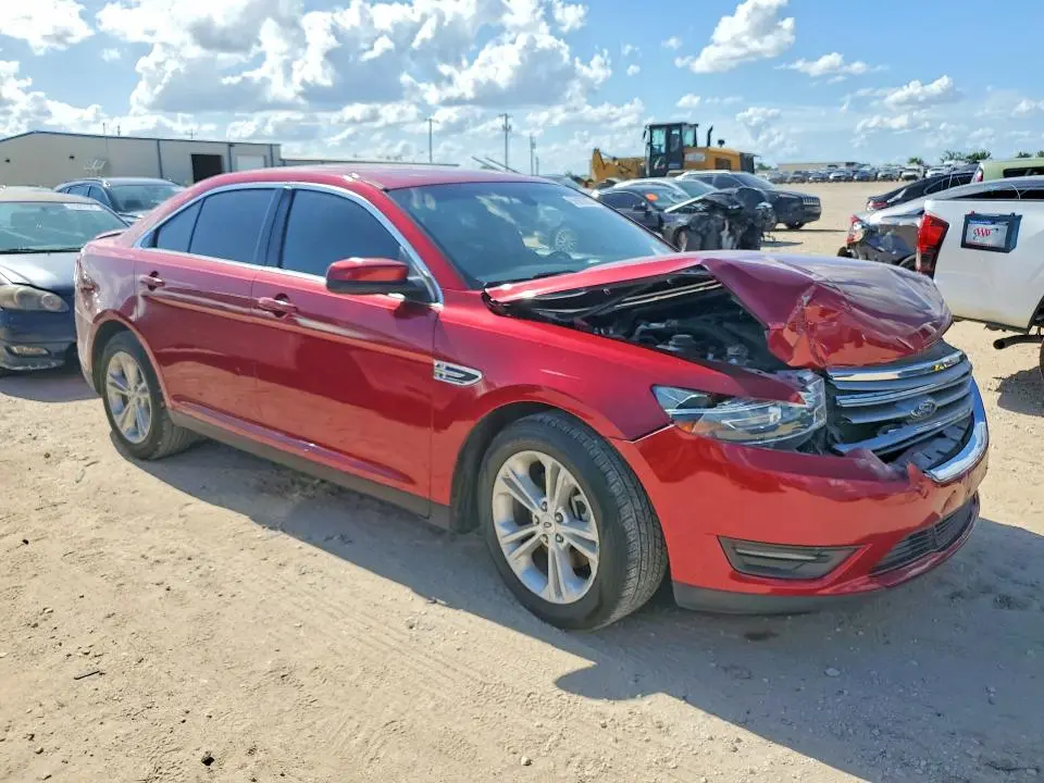 2017 FORD TAURUS SEL  