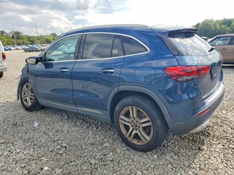 2021 MERCEDES-BENZ GLA 250 4MATIC  