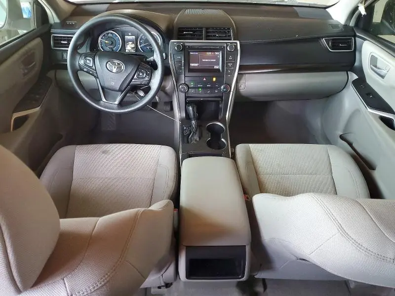 2017 TOYOTA CAMRY LE  
