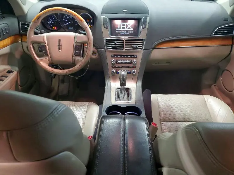 2011 LINCOLN MKT   