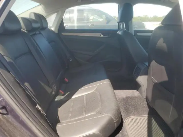 2014 VOLKSWAGEN PASSAT SE  