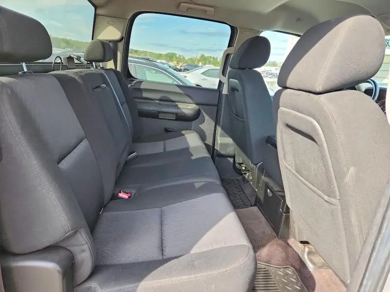 2010 CHEVROLET SILVERADO K1500 LT  