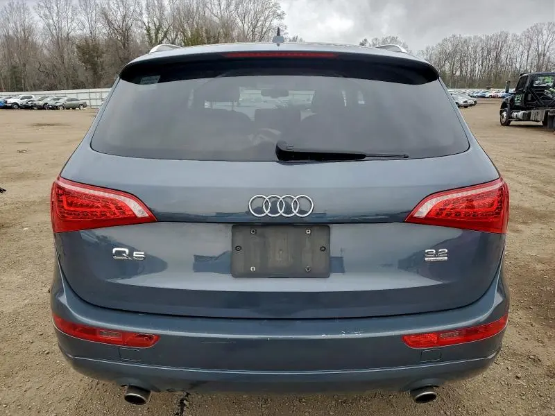 2010 AUDI Q5 PREMIUM PLUS  