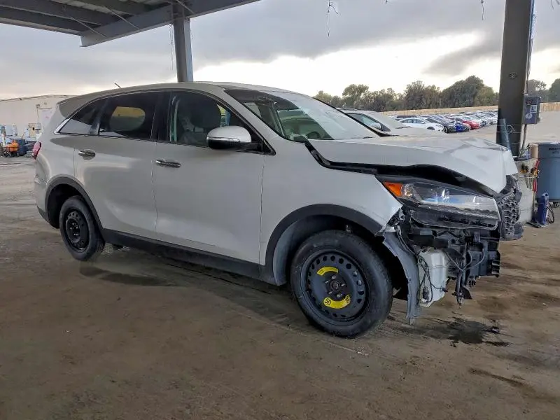2020 KIA SORENTO S  