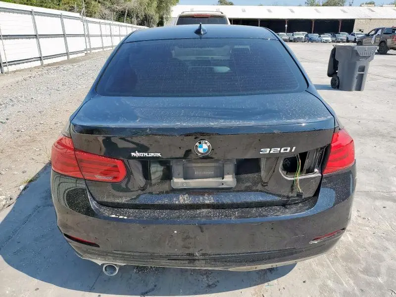 2017 BMW 320 I  