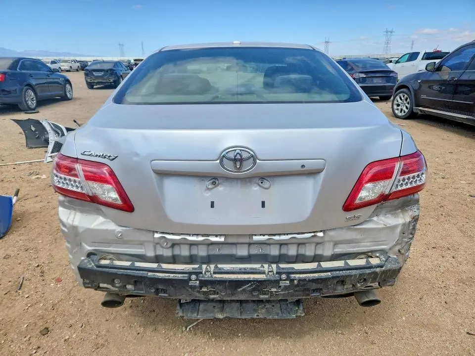 2010 TOYOTA CAMRY SE  