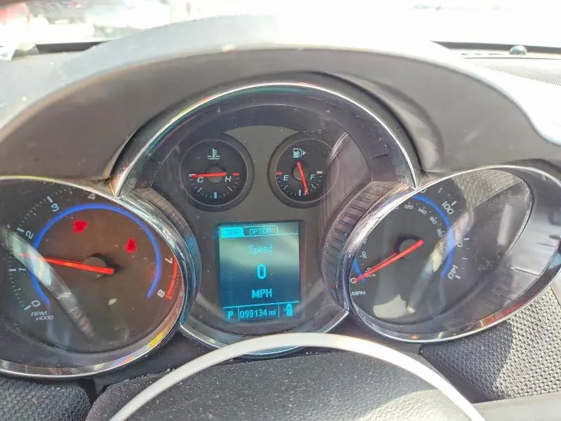 2015 CHEVROLET CRUZE LT  