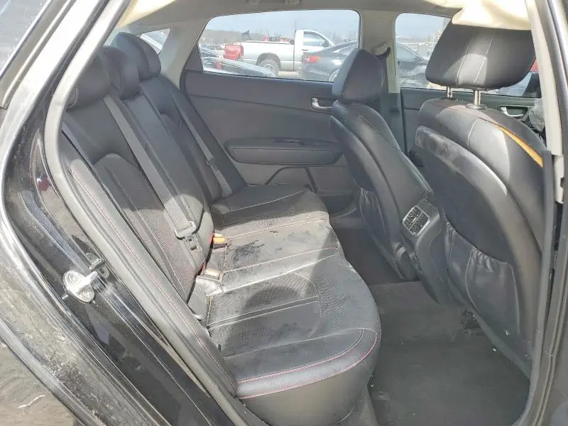 2018 KIA OPTIMA SX  