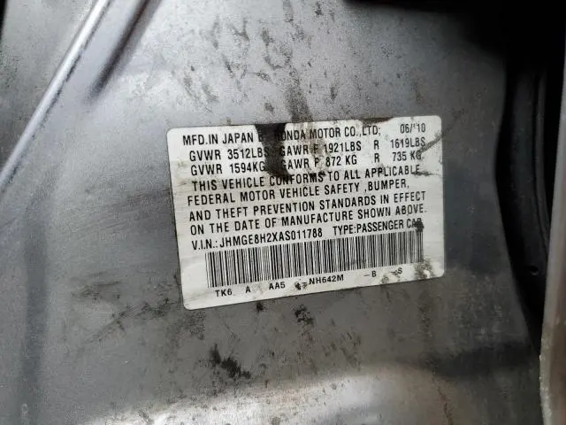 2010 HONDA FIT   