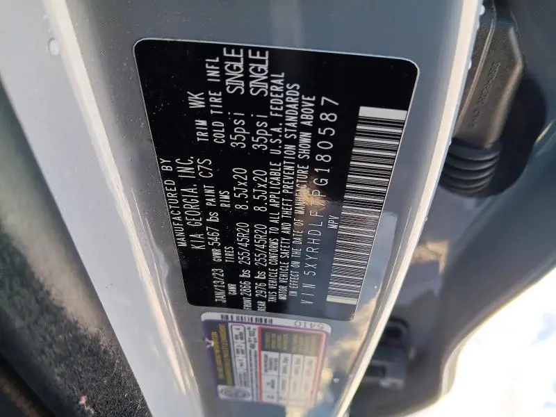 2023 KIA SORENTO   