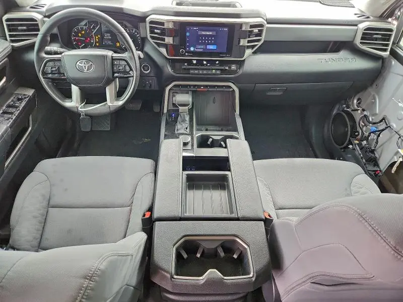 2023 TOYOTA TUNDRA CREWMAX SR  