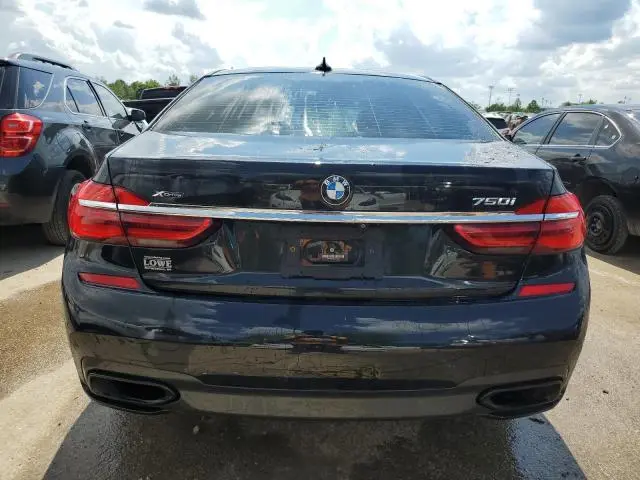 2018 BMW 750 XI  