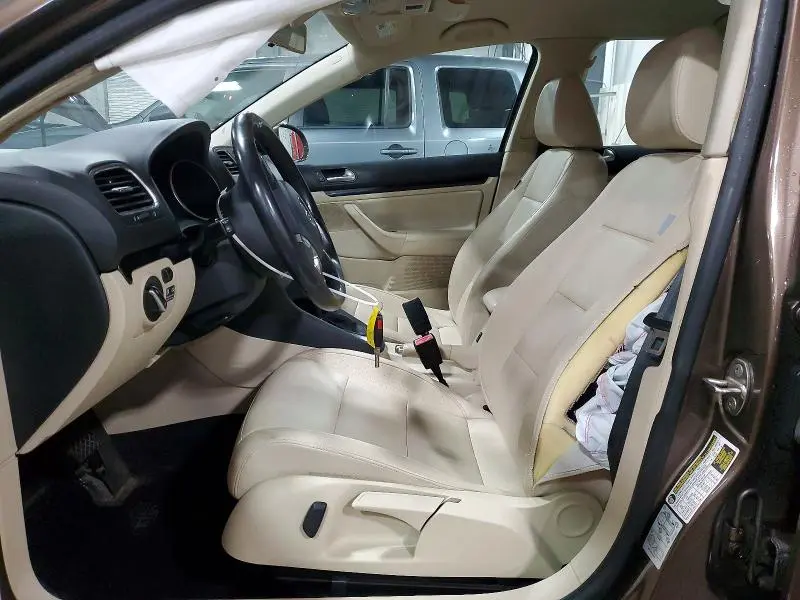 2012 VOLKSWAGEN JETTA TDI  