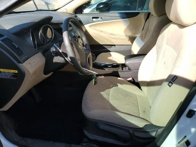 2012 HYUNDAI SONATA GLS  