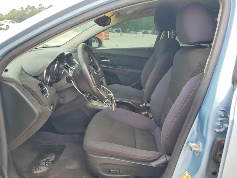 2012 CHEVROLET CRUZE LT  