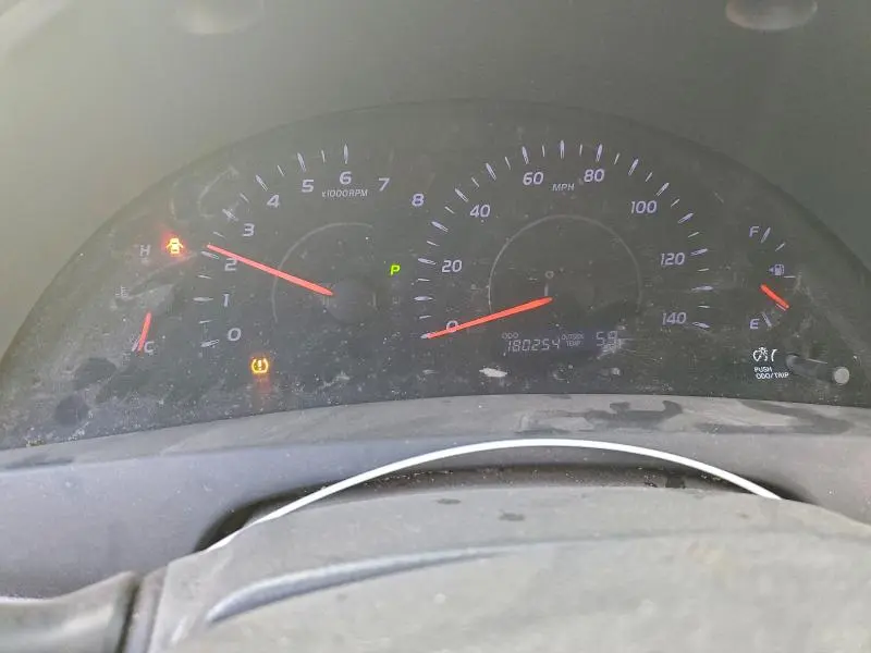 2011 TOYOTA CAMRY BASE  