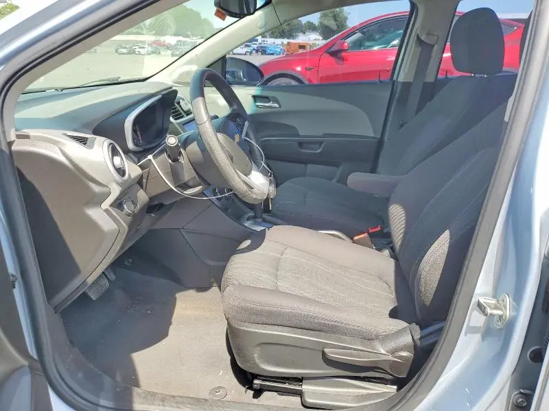 2017 CHEVROLET SONIC LT  