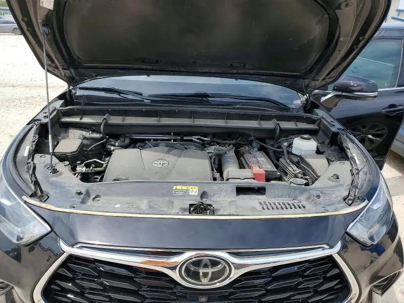 2020 TOYOTA HIGHLANDER LIMITED  