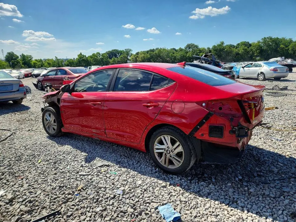2020 HYUNDAI ELANTRA SEL  