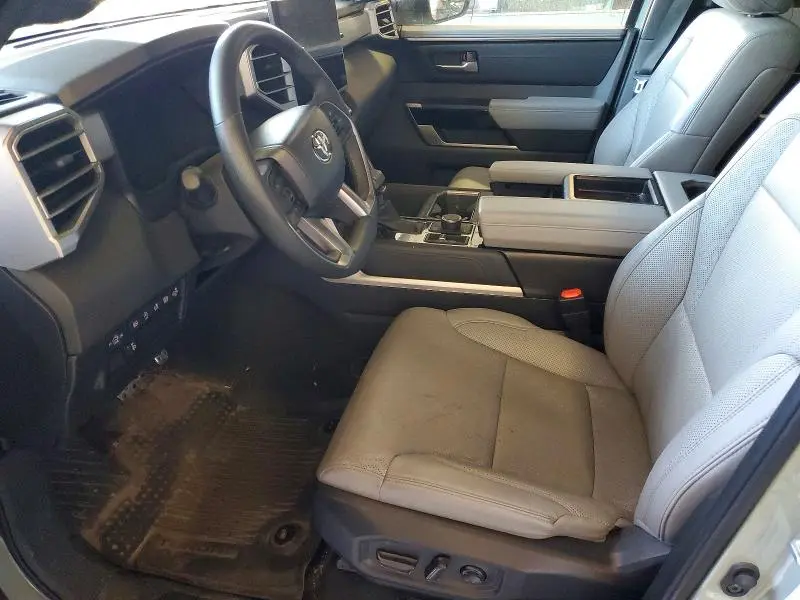 2025 TOYOTA TUNDRA LIMITED  