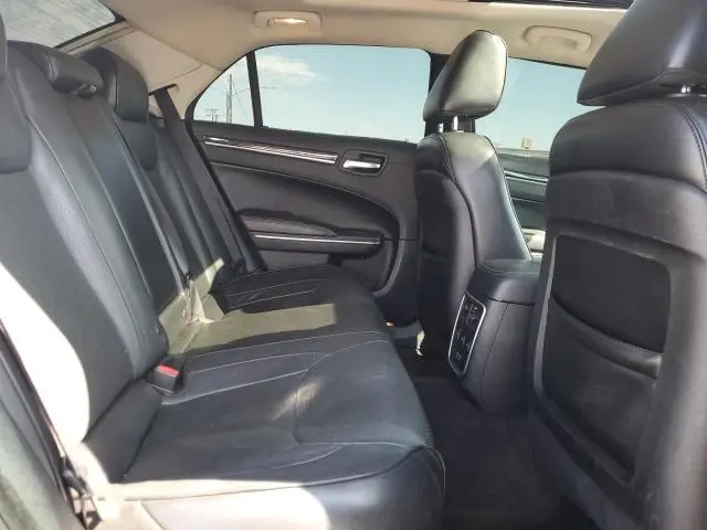 2017 CHRYSLER 300C   
