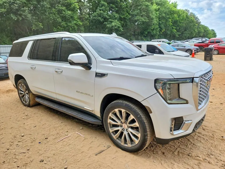 2021 GMC YUKON XL DENALI  