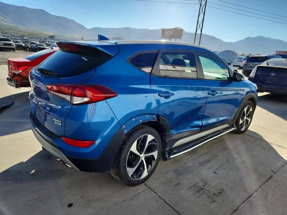 2018 HYUNDAI TUCSON SPORT  