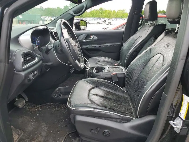 2019 CHRYSLER PACIFICA HYBRID LIMITED  
