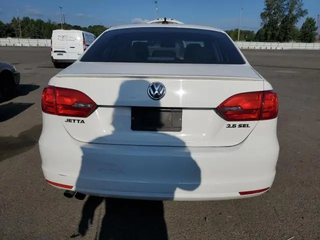 2011 VOLKSWAGEN JETTA SEL  