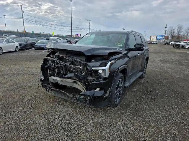 2023 TOYOTA SEQUOIA SR5  