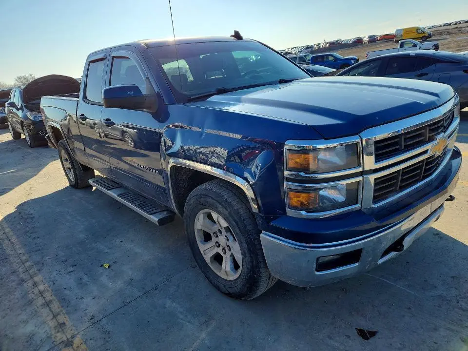 2015 CHEVROLET SILVERADO K1500 LT  