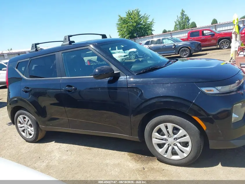2022 KIA SOUL LX