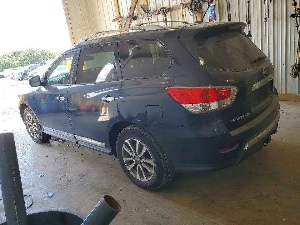 2013 NISSAN PATHFINDER S  