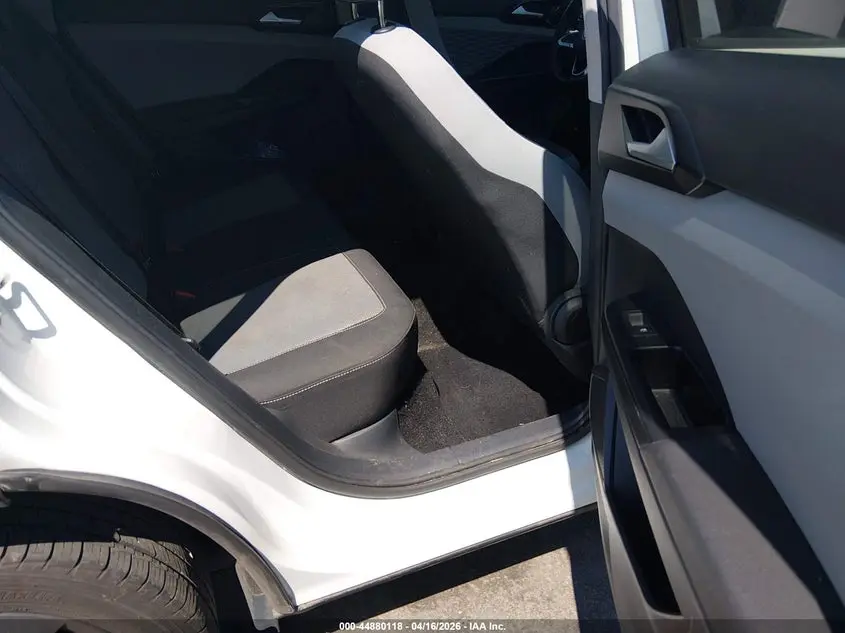 2022 VOLKSWAGEN TAOS 1.5T S