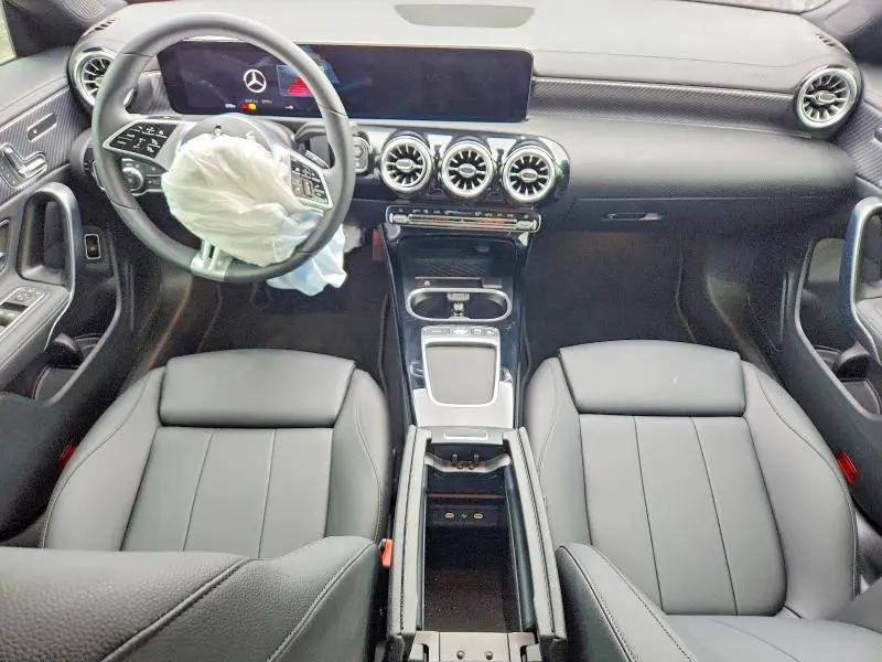 2026 MERCEDES-BENZ CLA 250  