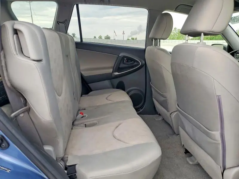 2012 TOYOTA RAV4 BASE  